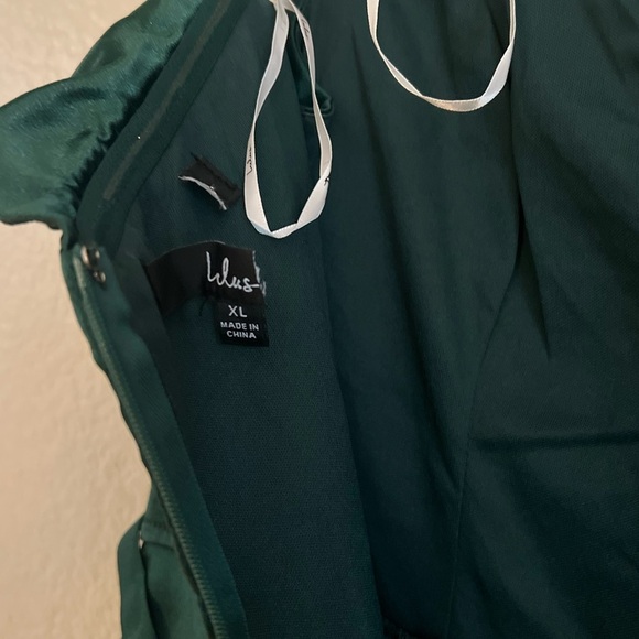 NWOT Lulus Greatest Hits Forest Green Satin Off-the-Shoulder Maxi Dress - Picture 7 of 7